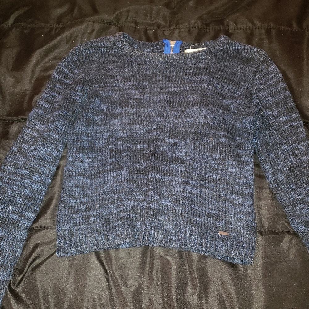 Knit sweater
